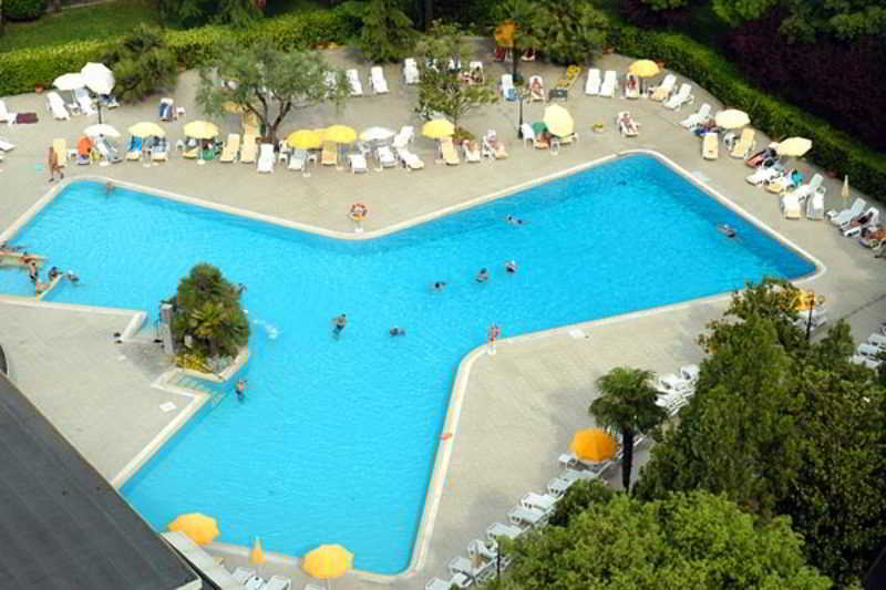Hotel Internazionale Terme 4*